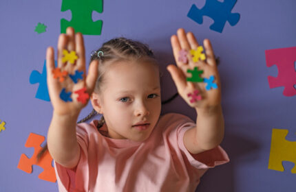 11-Sinais-de-Autismo-em-Meninas-notícia-no-blog-da-Superarsi-Clínica-referência-no-tratamento-de-Autismo 11-Sinais-de-Autismo-em-Meninas-notícia-no-blog-da-Superarsi-Clínica-referência-no-tratamento-de-Autismo