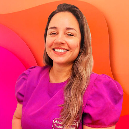 Adriane-Terapeuta-ocupacional-Clínica-Superarsi Adriane Terapeuta ocupacional Clínica Superarsi