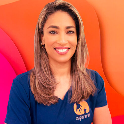 Karina-fisioterapeuta-Clínica-Superarsi---especualista-em-autismo Karina Fisioterapia Clínica Superarsi